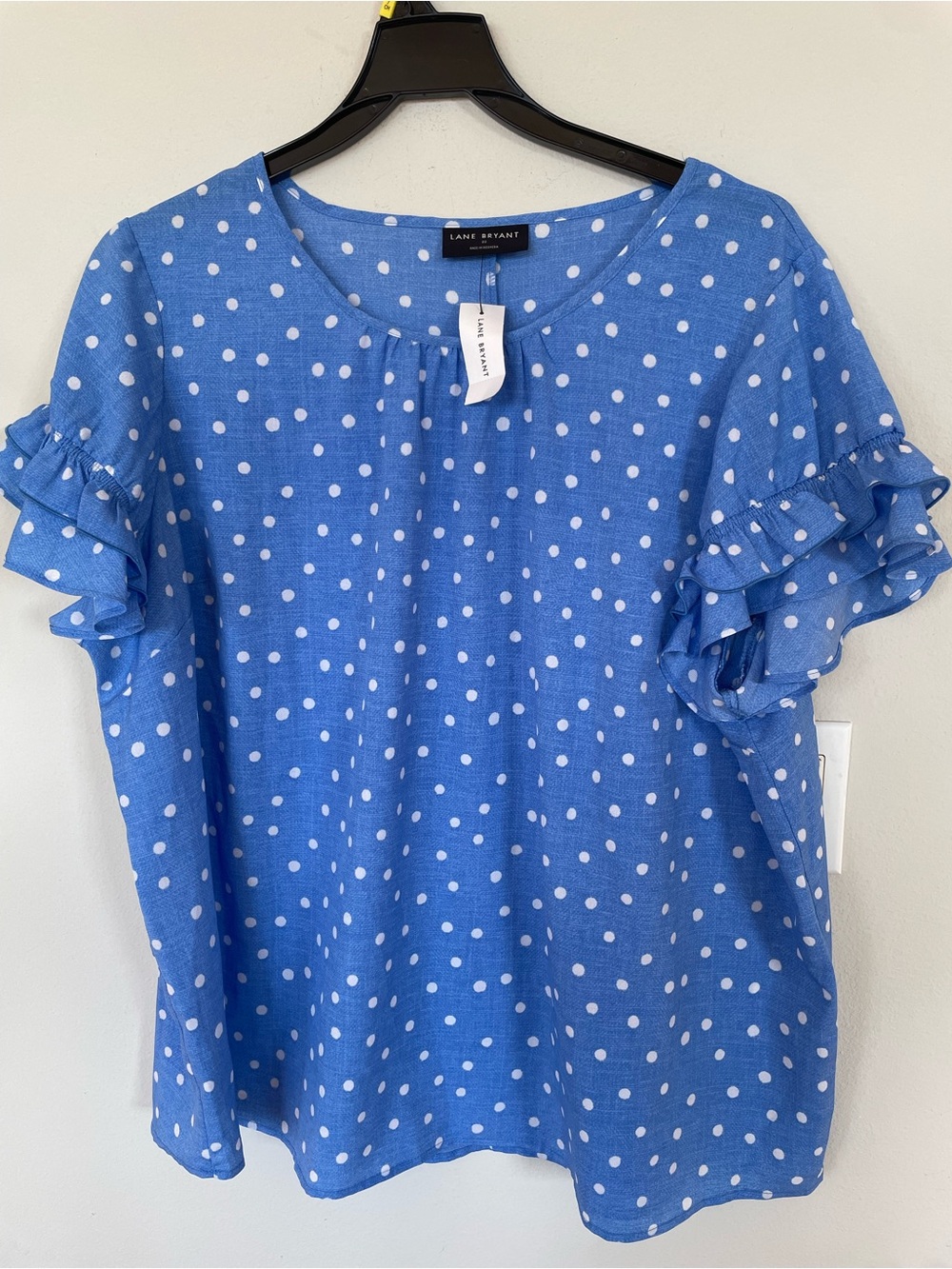 NWT Lane Bryant Women Blue White  Polka Dot Short Flutter Sleeve Top Size 22
